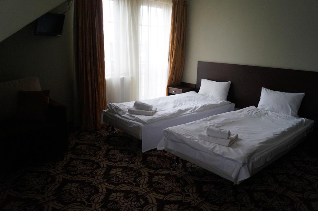 Hotel Sloneczny Brzeg Biskupiec (Olsztyn) Quarto foto